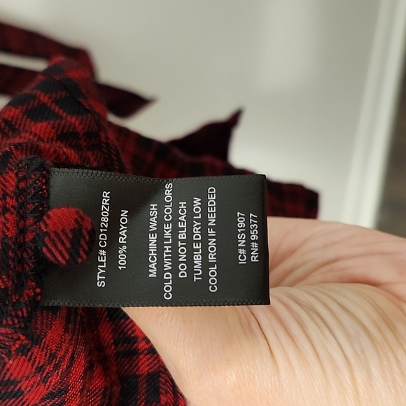 NWTs Sanctuary size 8 deep red front tie tunic dress faux wrap button sleeve - Picture 5 of 9